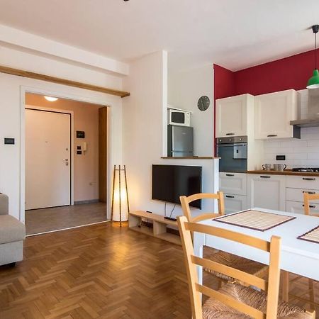 Enjoy Home - Bilocale Sulle Riviere A Due Passi Dalla Specola Padova Luaran gambar