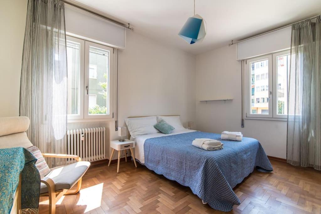 Enjoy Home - Bilocale Sulle Riviere A Due Passi Dalla Specola Padova Luaran gambar