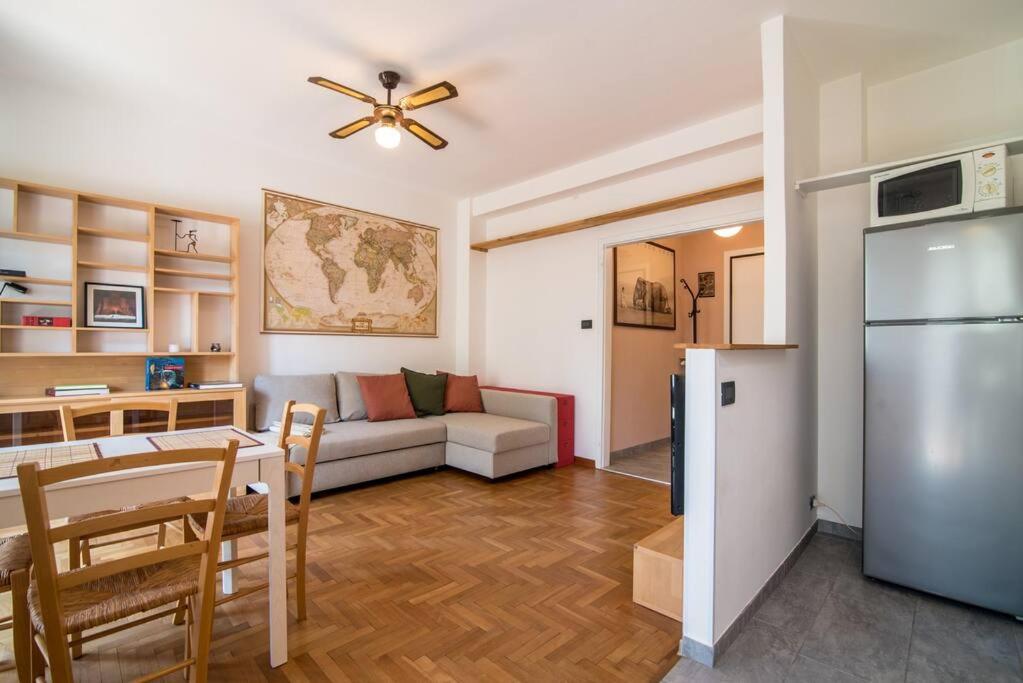 Enjoy Home - Bilocale Sulle Riviere A Due Passi Dalla Specola Padova Luaran gambar