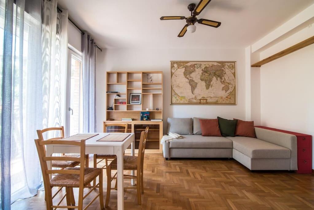 Enjoy Home - Bilocale Sulle Riviere A Due Passi Dalla Specola Padova Luaran gambar