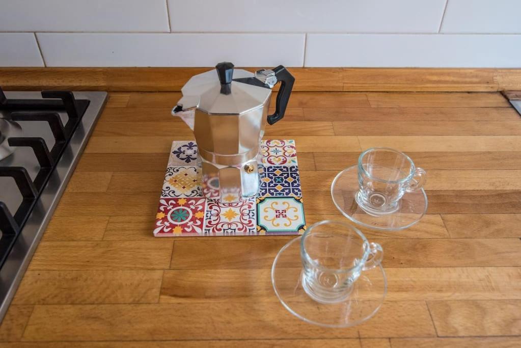 Enjoy Home - Bilocale Sulle Riviere A Due Passi Dalla Specola Padova Luaran gambar